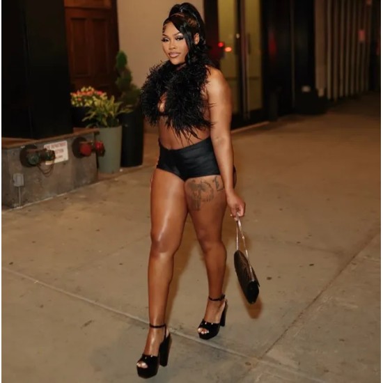 Women Fashion Sexy Feather Halter-Neck Backlesscrop Top Tight Shorts Two-Piece Set